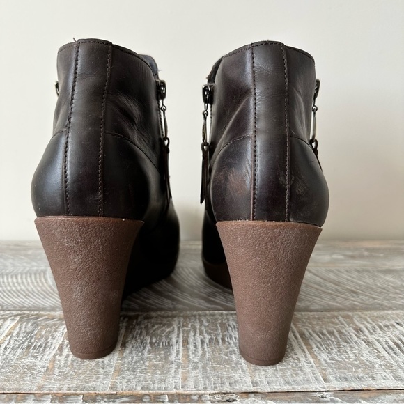 UGG-Australia Meredith Lodge Wedge Chocolate Brown Ankle Boots (Size:9.5) - Picture 8 of 12